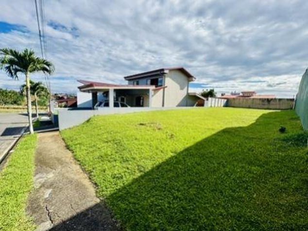 Venta de lote en condominio Las Calas, Grecia, Alajuela. in Grecia, Alajuela — ₡ 29 500 000 - Photo 3 of 8