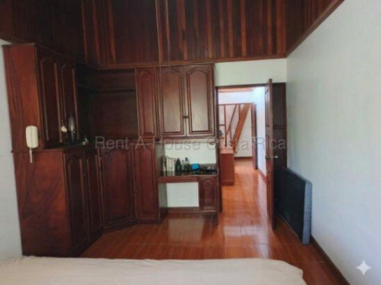 Venta de Casa en Santa Ana-Uruca. RAH 26-1971 in Uruca, Santa Ana, San José — ₡ 140 000 000