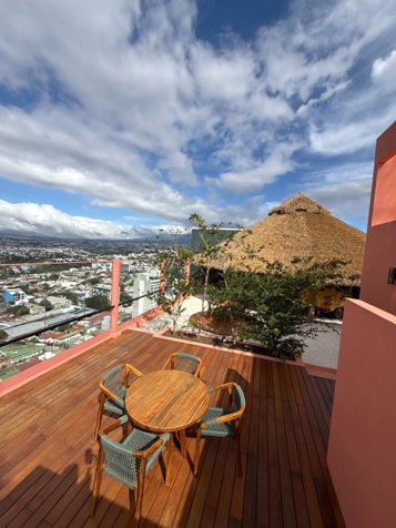 apartamento a estrenar en Secrt Escalante Torre moderna in Carmen, San José — $194,000