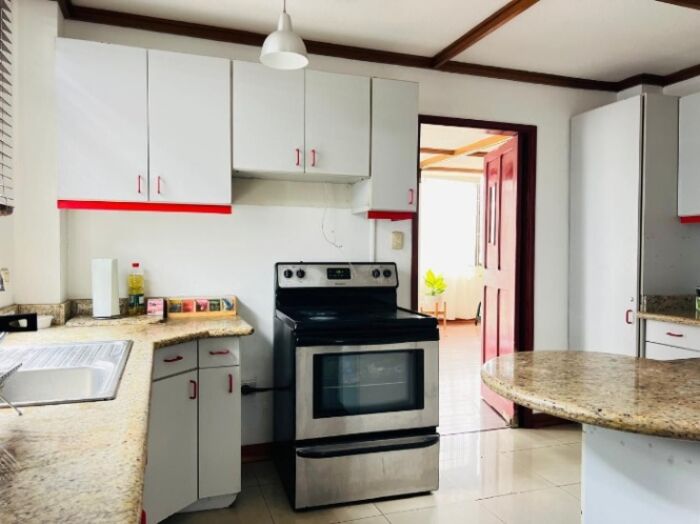 Venta de Apartamento en San Pedro, Montes de Oca.  en San Pedro, Montes De Oca, San José — $185,000