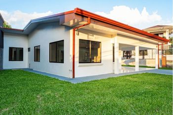 CASA EN BARRIO EL CAMPO, CIUDAD QUESADA, SAN CARLOS. REMODELADA in Quesada, San Carlos, Alajuela — 84 000 000 ₡ - Photo 2 of 10