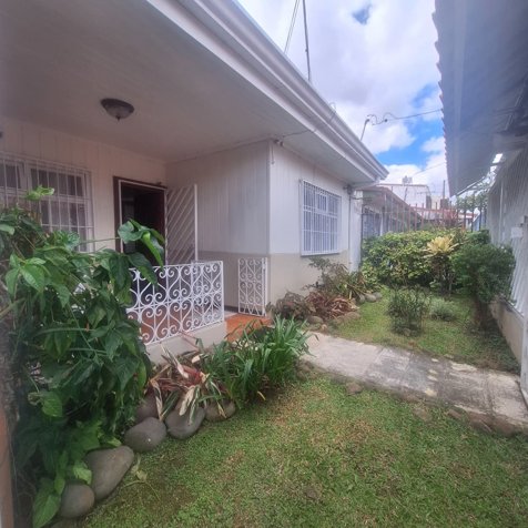 Casa de una planta en venta, San Francisco de Dos Ríos in San Francisco de Dos Ríos, San José — ₡ 97 000 000