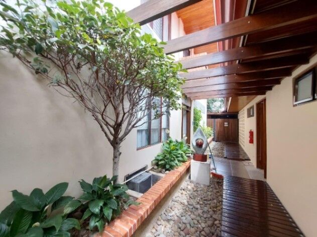 Se alquila apartamento en Sabana San José 26-507 en Mata Redonda, San José — ₡ 550 000
