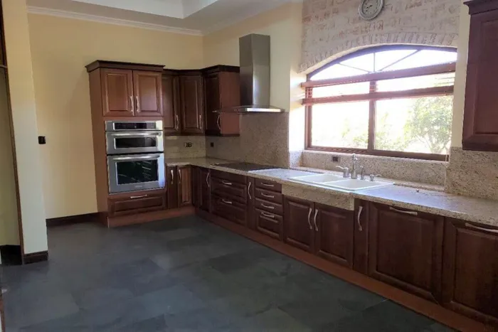 VENTA / Majestuosidad y Exclusividad en Santa Ana in Brasil, Santa Ana, San José — $600,000 - Photo 2 of 18