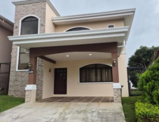 Casa con dos habitaciones en condominio in Ulloa, Heredia — ₡ 140 000 000