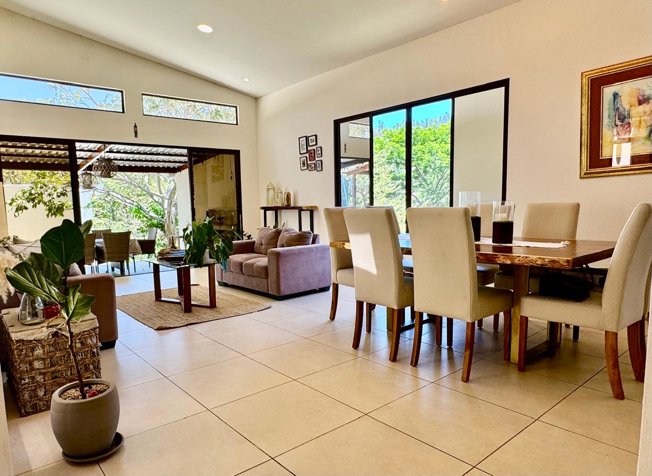 Casa para la venta en Condominio Montaña Luna Piedades Santa Ana en Piedades, Santa Ana, San José — $435,000 - Foto 2 de 13