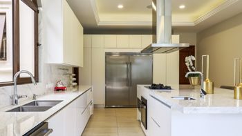 Residencia de Lujo en Monterán – Elegancia, Exclusividad y Confort in Curridabat, San José — $2,650,000 - Photo 4 of 36