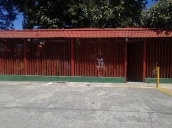 DE OPORTUNIDAD LINDA CASA EN SAN SEBASTIÁN, SAN JOSÉ. 