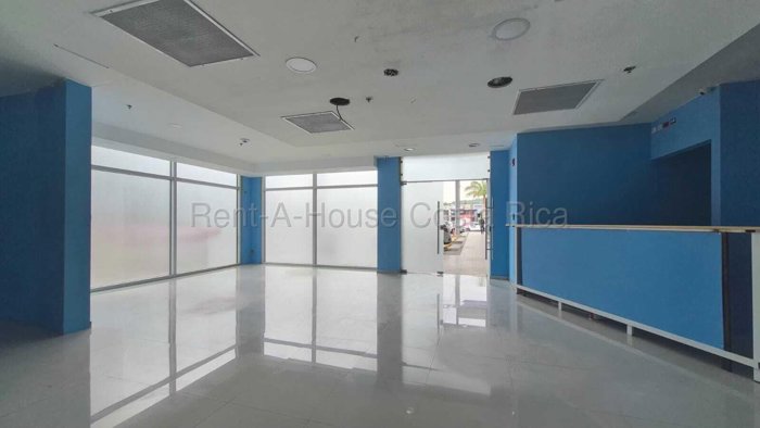 Venta de local comercial de 266 m² en Plaza Murano, Santa Ana #26-2045 GS en Salitral, Santa Ana, San José — $780,000 - Foto 2 de 11