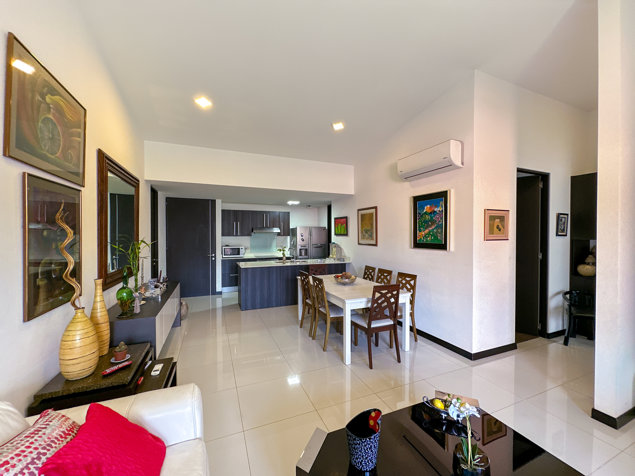 Oportunidad Hermoso Apartamento con Excelente ubicación en Santa Ana in Pozos, Santa Ana, San José — $245,000 - Photo 2 of 22