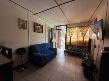LOCAL COMERCIAL CON APARTAMENTO EN VENTA GOICOCHEA en Calle Blancos, Goicoechea, San José — $235,000 - Foto 5 de 10