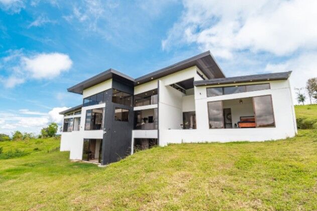 Venta privada | Joya arquitectónica en Coronado, San José-Costa Rica. en San Rafael, Vázquez de Coronado, San José — $650,000