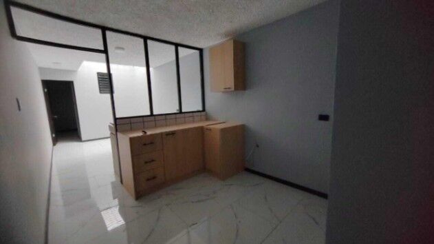 Alquiler apartamento grande en Sábana  en Merced, San José — $1,500