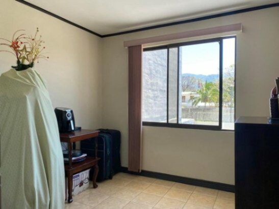 Venta de Casa en Pozos de Santa Ana. RAH 26-1072 in Pozos, Santa Ana, San José — ₡ 140 000 000
