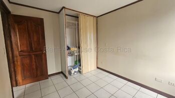 Venta de Apartamento en Moravia-San Vicente. RAH 26-1569  in San Vicente, Moravia, San José — 42 000 000 ₡ - Photo 5 of 10