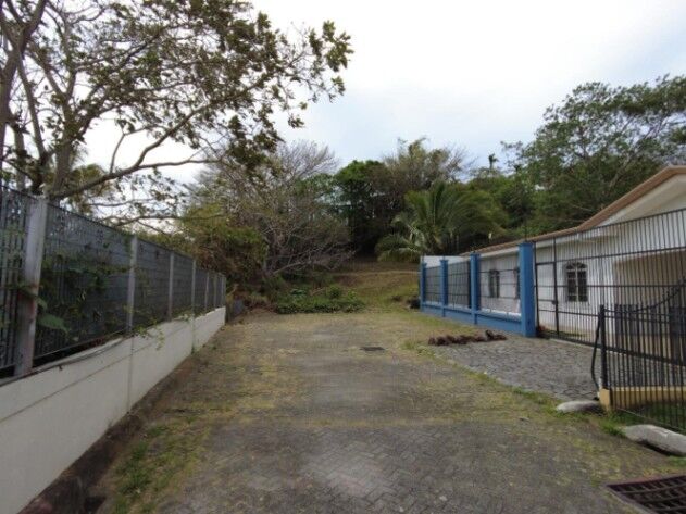 Se vende lote plano en Escazú San José 23-151 en San Rafael, Escazú, San José — $231,620