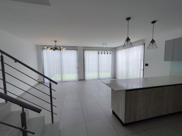Se Alquila (Alquiler) Cond. Lindora Village, Santa Ana Cod GU 1551 in Pozos, Santa Ana, San José — $2,350