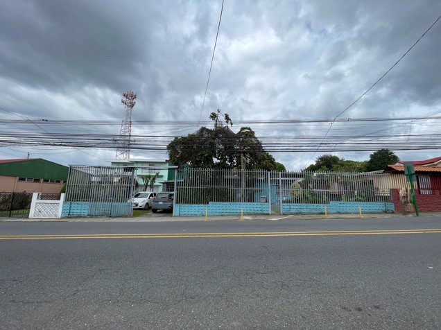 Lote comercial, residencial Guadalupe centro in Guadalupe, Goicoechea, San José — $1,291,000 - Photo 3 of 11