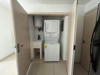 Venta de Apartamento en Ulloa, Heredia. RAH 26-854 en Ulloa, Heredia — $180,000 - Foto 4 de 12