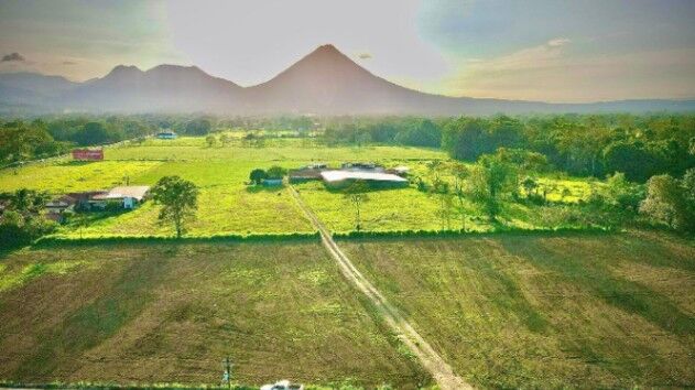 Venta de Lote en San Carlos, Alajuela. RAH 26-122 in La Fortuna, San Carlos, Alajuela — $179,100