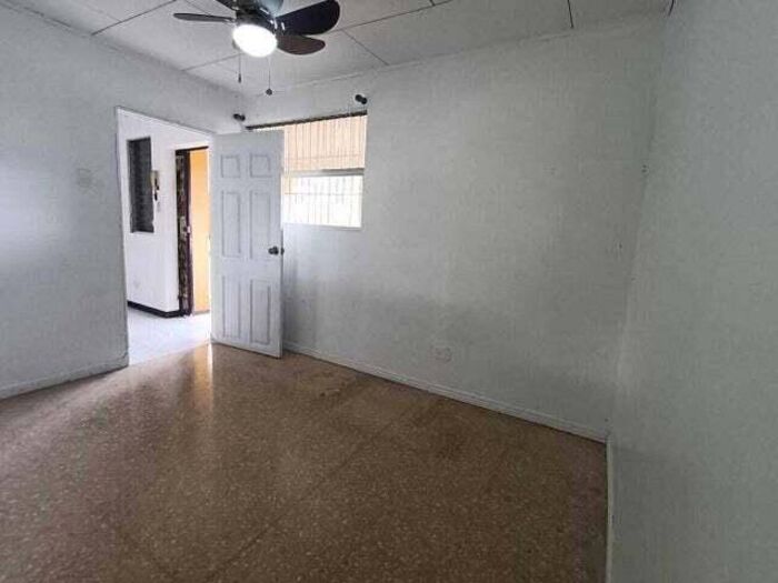 Se alquila apartamento pequeño en Escazú Centro 25-1846 in Escazú, San José — ₡ 250 000