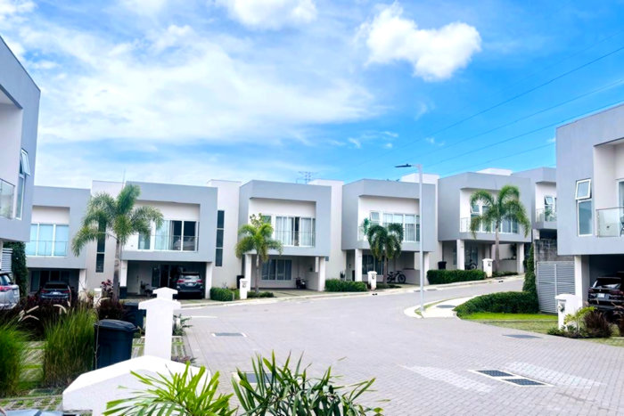 Casa En Alquiler En Condominio Source Living, Escazú in San Rafael, Escazú, San José — $2,700