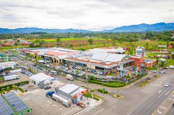 Local comercial  en alquiler en Plaza Laureles Escazú en San Rafael, Escazú, San José — $1,572 - Foto 5 de 9