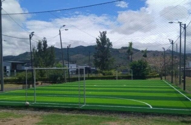 Hermosa Casa en venta condominio Cartago en El Tejar, El Guarco, Cartago — ₡ 72 000 000