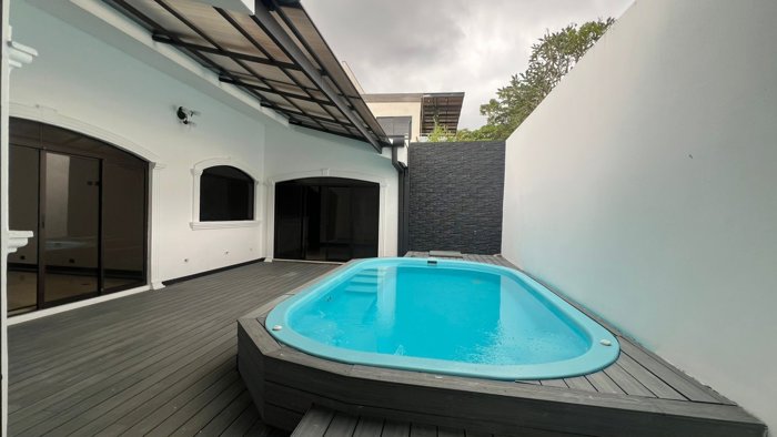 Alquiler (Se Alquila) Casa en Tres Ríos una planta Cod EM 1513 en Tres Ríos, La Unión, Cartago — $3,200 - Foto 2 de 6