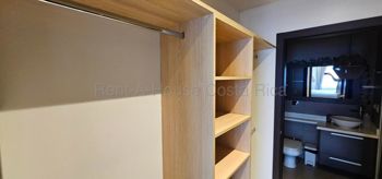 Alquiler de Apartamento AMUEBLADO en Santa Ana. RAH 27-476 en Santa Ana, San José — $1,350 - Foto 5 de 14
