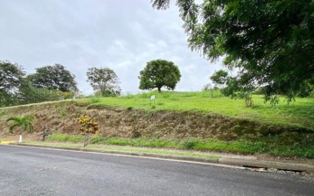 Venta de Lote en Grecia, Alajuela. RAH 25-1290 en San Roque, Grecia, Alajuela — $77,000