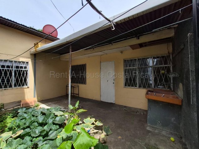 Venta de Local Comercial en Tibás-San Juan. RAH 27-339 INVERSIÓN en San Juan, Tibás, San José — ₡ 180 000 000