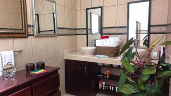 Venta de 2 Apartamentos en San Rafael, Escazú. RAH 25-1771 in San Rafael, Escazú, San José — $400,000 - Photo 5 of 10