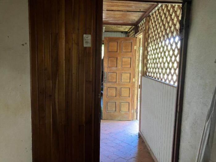 SE VENDE BELLA PROPIEDAD EN EL CENTRO DE ATENAS.  en Atenas, Alajuela — ₡ 70 000 000