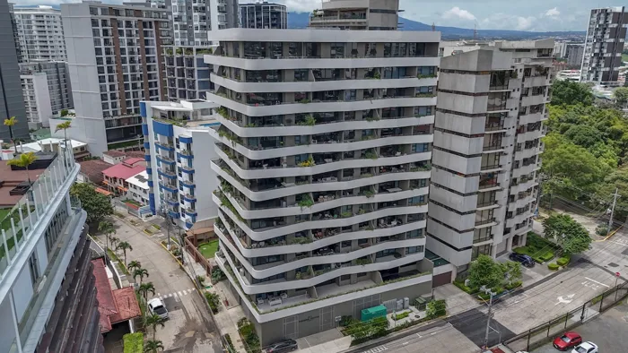 Apartamento con Línea Blanca de 2 Habitaciones en ALTEREGO en Mata Redonda, San José — $2,300