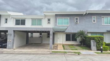Venta de Casa en Piedades de Santa Ana. RAH 27-716