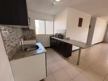 Venta de Apartamento en CONCASA-San Rafael de Alajuela. RAH 26-1675 en San Rafael, Alajuela — $103,000 - Foto 4 de 11