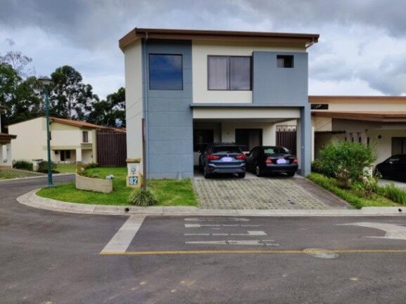 Venta de Casa en La Unión, Cartago.  en Concepción, La Unión, Cartago — $325,000