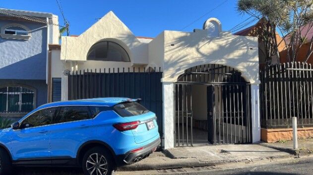 Se alquila casa en San Antonio Desamparados 26-1277 en San Antonio, Desamparados, San José — ₡ 420 000