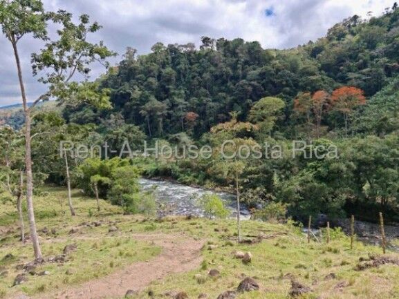 MLS-26-1444 LS VENTA FINCA MURCIA TURRIALBA en Turrialba, Cartago — $3,500,000