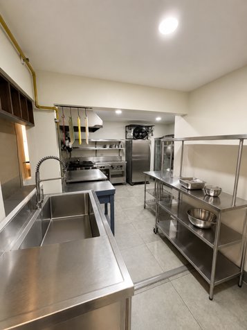 Propiedad comercial con apartamento independiente – San Rafael de Heredia in San Rafael, Heredia — ₡ 108 000 000