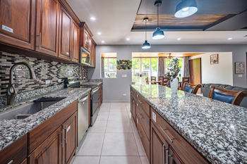 ¡Un Hogar en Ciudad del Mar, Jacó! en Jacó, Garabito, Puntarenas — $399,000 - Foto 5 de 37