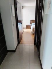 Alquiler de Apartamento en San Rafaél de Escazú. RAH 26-1070 in San Rafael, Escazú, San José — $1,500 - Photo 5 of 10