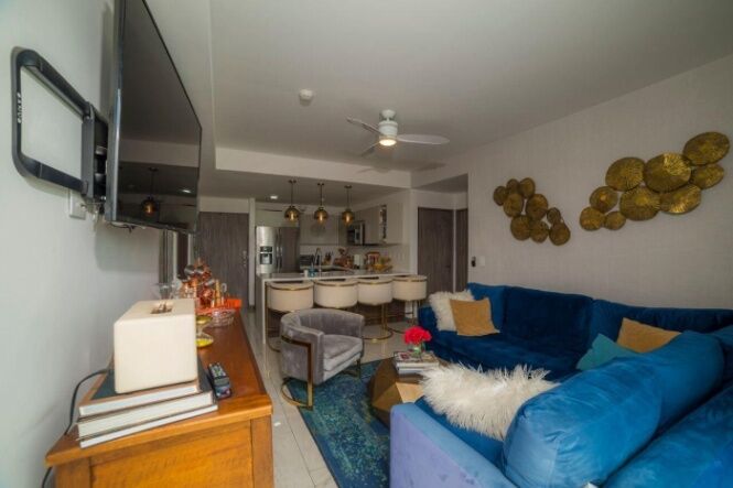 Venta de Lindo Apartamento en Escazú / OFC in San Rafael, Escazú, San José — $239,000