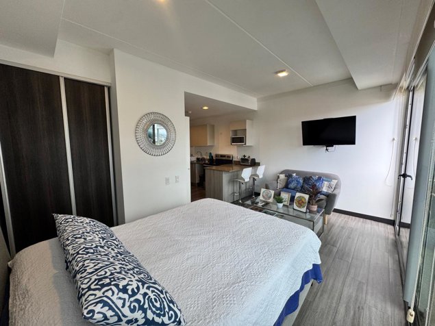 Alquiler, Apartamento, GAM, Rohrmoser, Sabana QBO1109 in Mata Redonda, San José — $1,100 - Photo 3 of 11