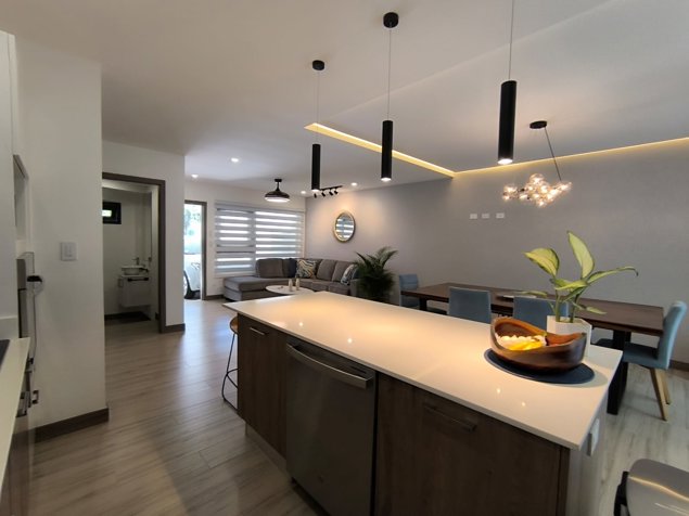 Condominio en San Antonio de  Escazu con 24/7 seguridad en San Rafael, Escazú, San José — $350,000 - Foto 2 de 16