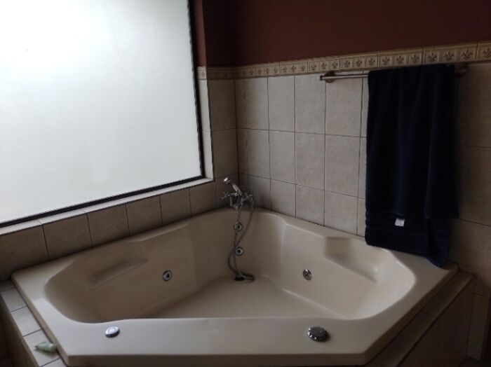 BELLÍSIMA PROPIEDAD Y 3 CASAS EN OROSI, CARTAGO.  en Orosi, Paraíso, Cartago — $450,000