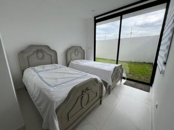 CASA EN VENTA EN SAN ANTONIO ESCAZÙ in San Antonio, Escazú, San José — $400,000 - Photo 5 of 11
