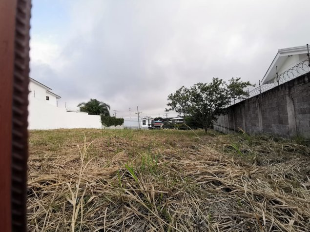 Lote en venta en Cariari de Heredia, Uso residencial.  5PJG9846419 in San Vicente, Moravia, San José — $270,000 - Photo 3 of 10