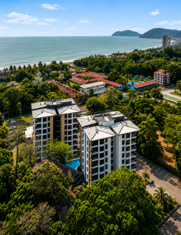 VENTA / Bellísimo Apartamento Amueblado en Condominio, Jacó en Jacó, Garabito, Puntarenas — $290,000 - Foto 2 de 41